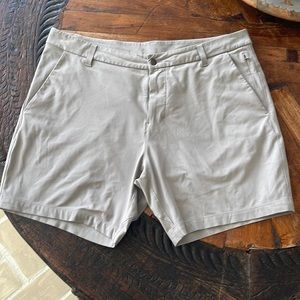 Lululemon Commission shorts